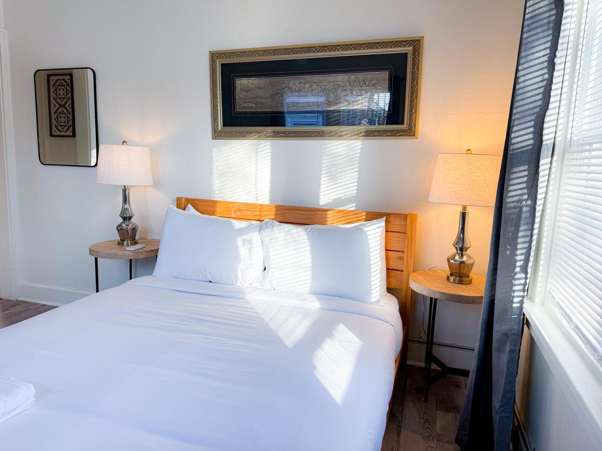 Chic 2br Retreat Near Paseo #31b Casa de férias Oklahoma City